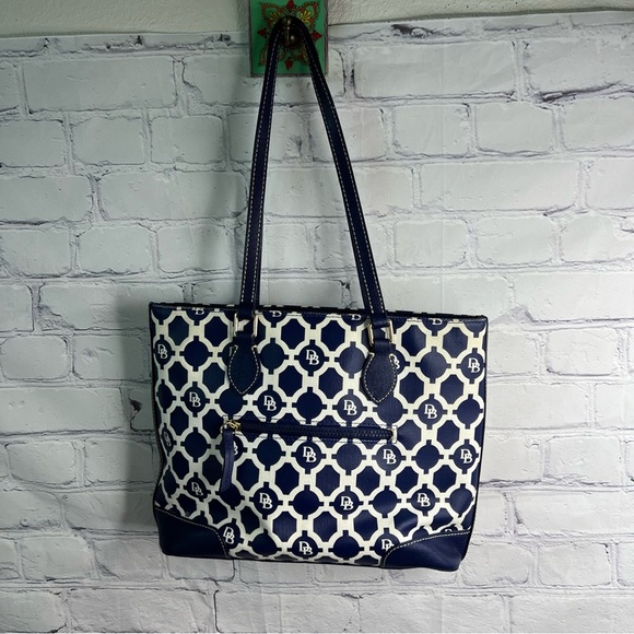Dooney & Bourke Navy and White Bag - Picture 3 of 14
